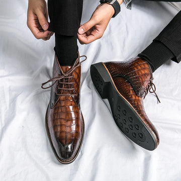 Xajzpa  Vintage Crocodile Pattern Patent Leather Boots Men's Chelsea Boots Men's Ankle Boots Fashion Designer Men's Brand Flat Boots